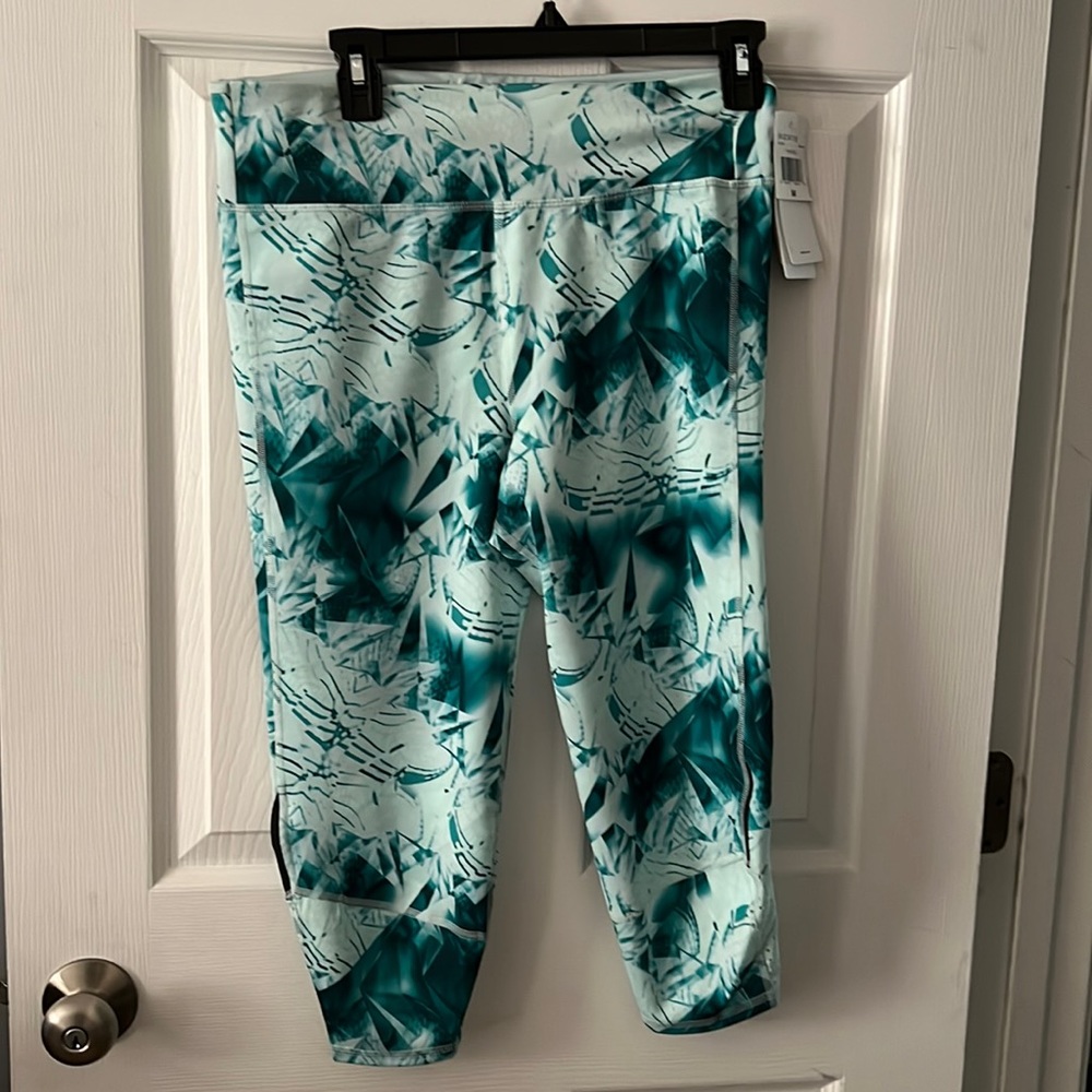 New  Adidas supernova workout capri pants. White with green patterns.